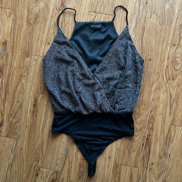 Seduction Body Suit - Picture 1 of 2